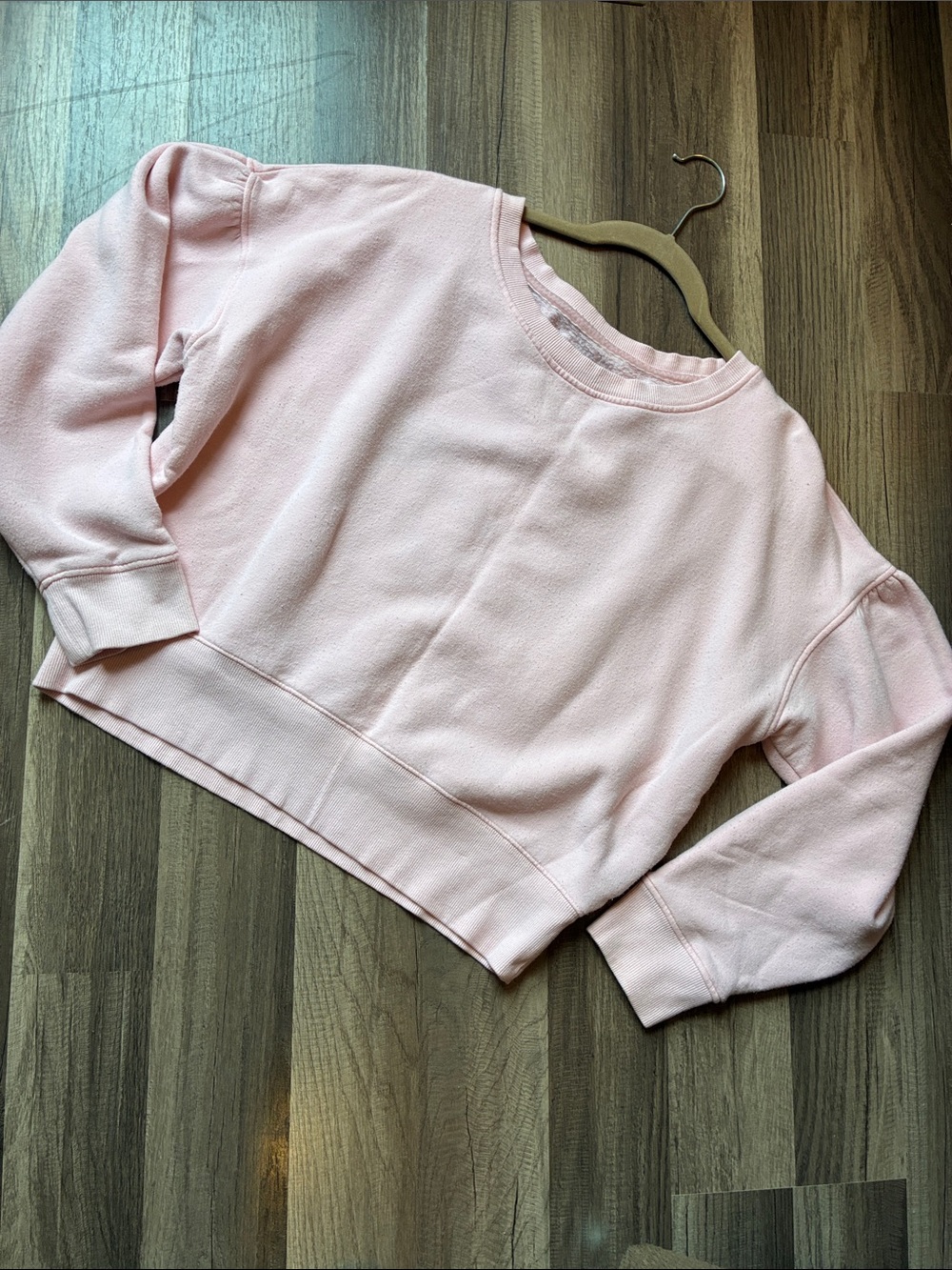 UGG Women's Light Pink Cropped Crewneck Sweatshirt- Size Large